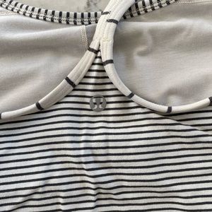 Lululemon workout tank